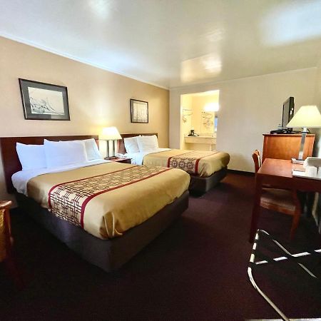 Passport Inn Somers Point - Somers Point Kültér fotó