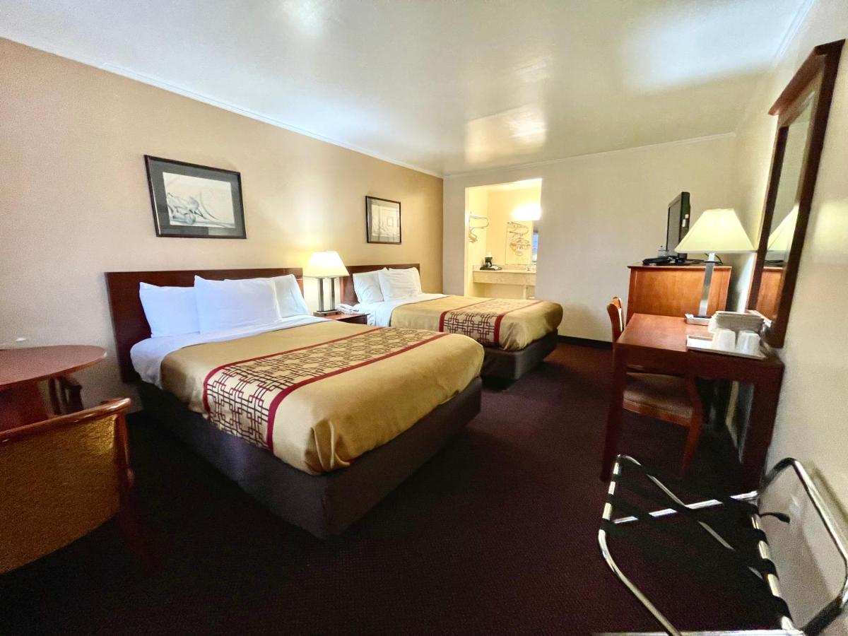 Passport Inn Somers Point - Somers Point Kültér fotó